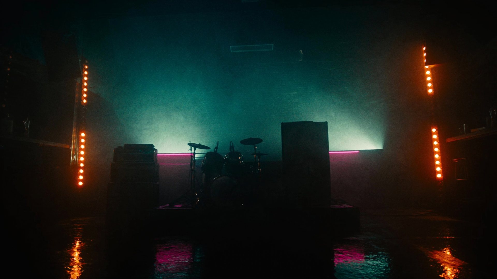 Live stage at Kava and Company San Marco